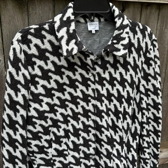 Armani Collezioni size 10 wool blend cardigan (blazer)! - Picture 2 of 8